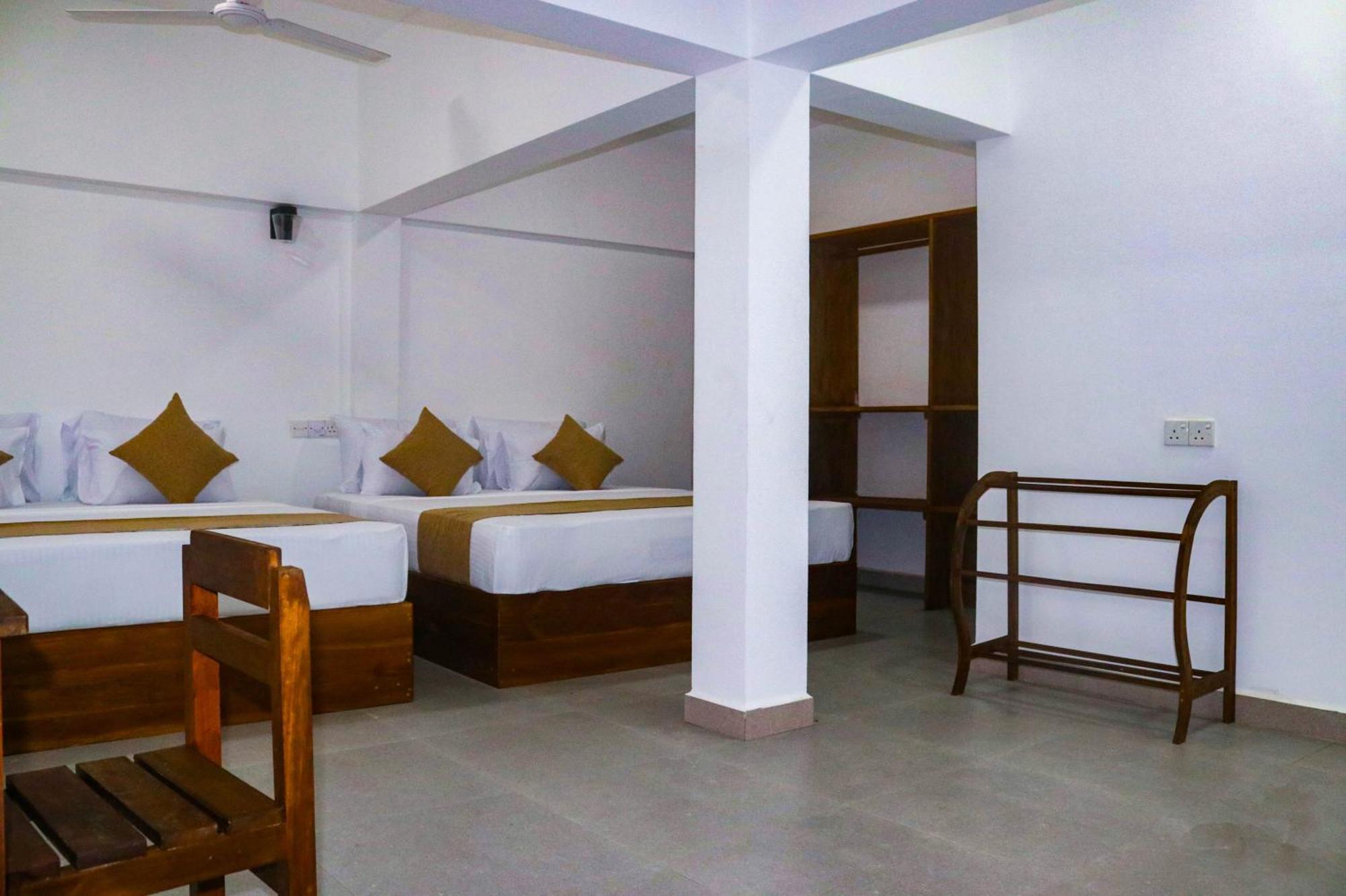 Reecha Resort & Hotel Kilinochchi Exterior photo